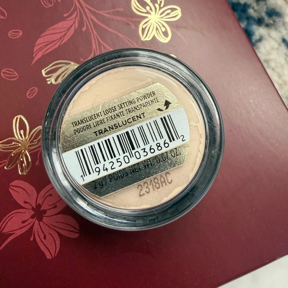 NEW .7oz mini laura mercier Translucent Setting Powder